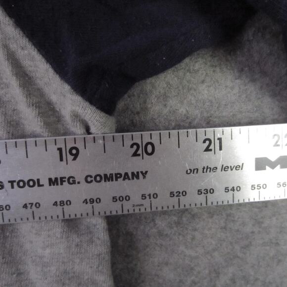 Lipscomb Shirt Mens Medium Gray Navy NCAA Baseball Raglan Tee 06 Graphic College - Picture 4 of 6